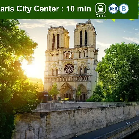 Thelissa - Front Metro Station - Free Parking